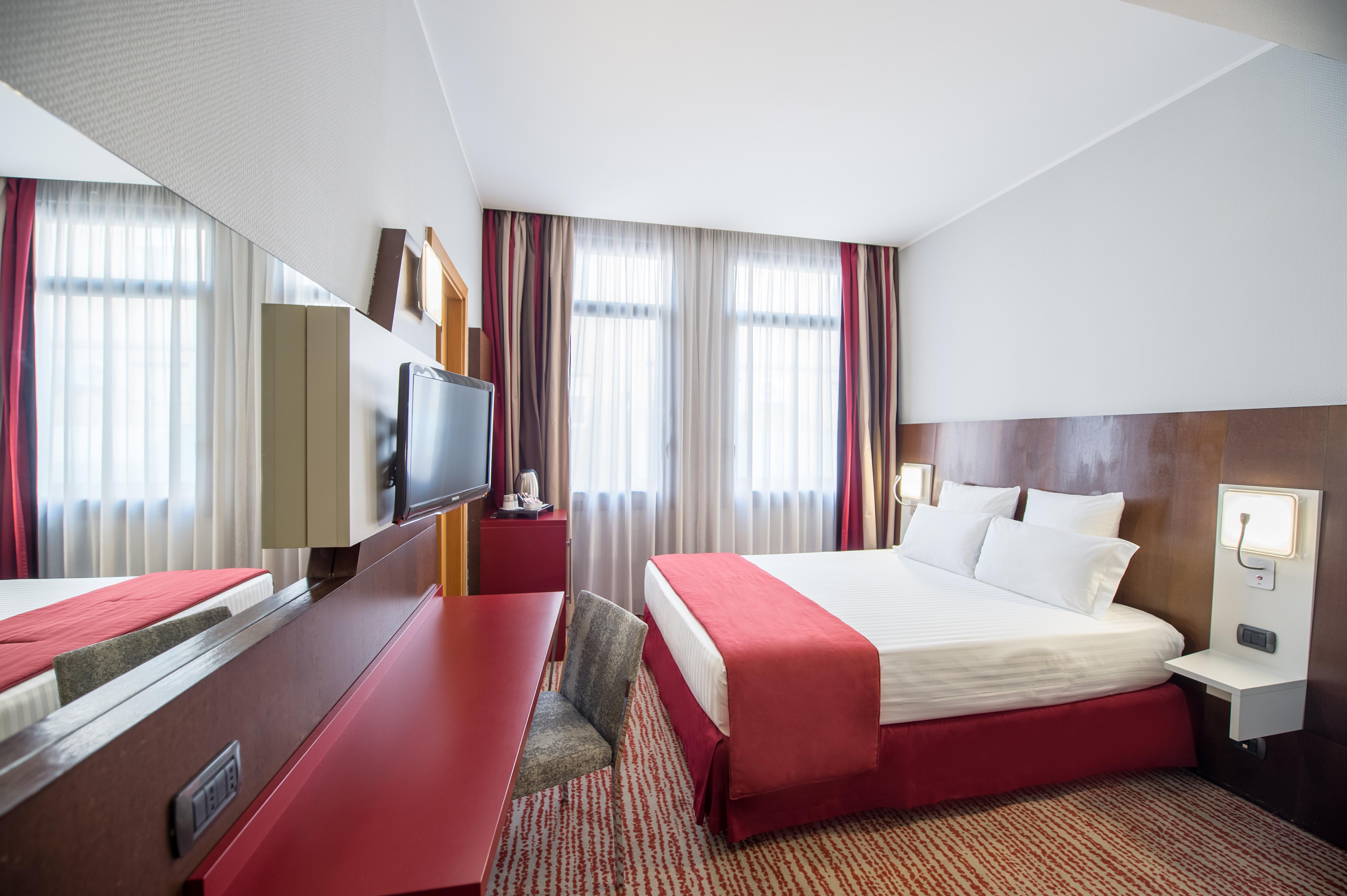 Mercure Roma Piazza Bologna Екстер'єр фото